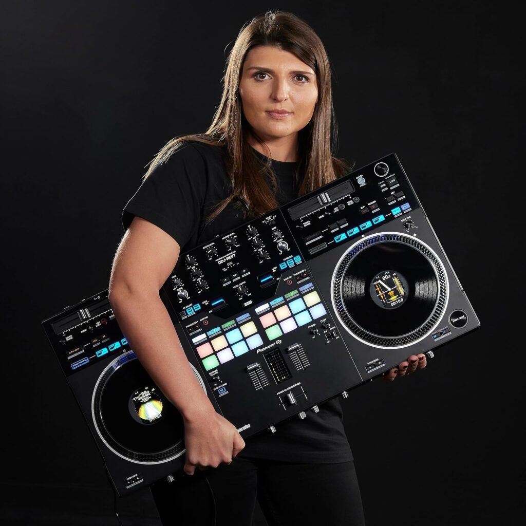 Pioneer DJ DDJ REV7