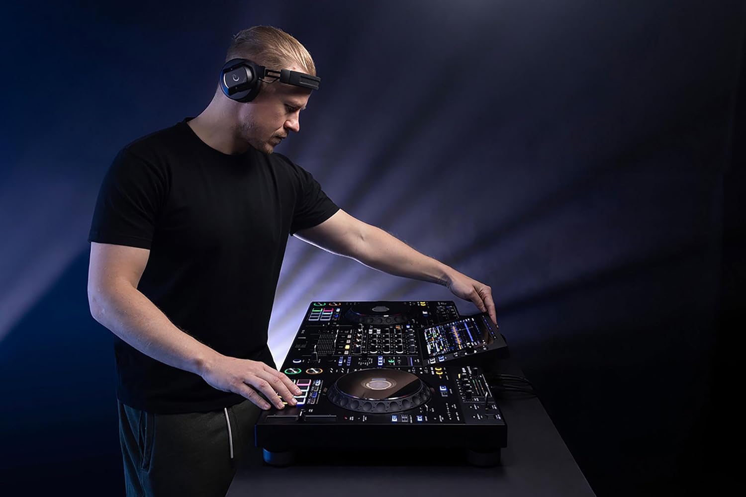 AlphaTheta XDJ-AZ