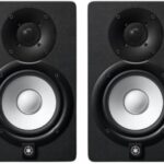 YAMAHA Hs5